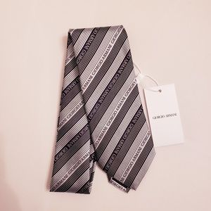 [SOLD] Giorgio Armani Silver and Black Striped Silk Tie